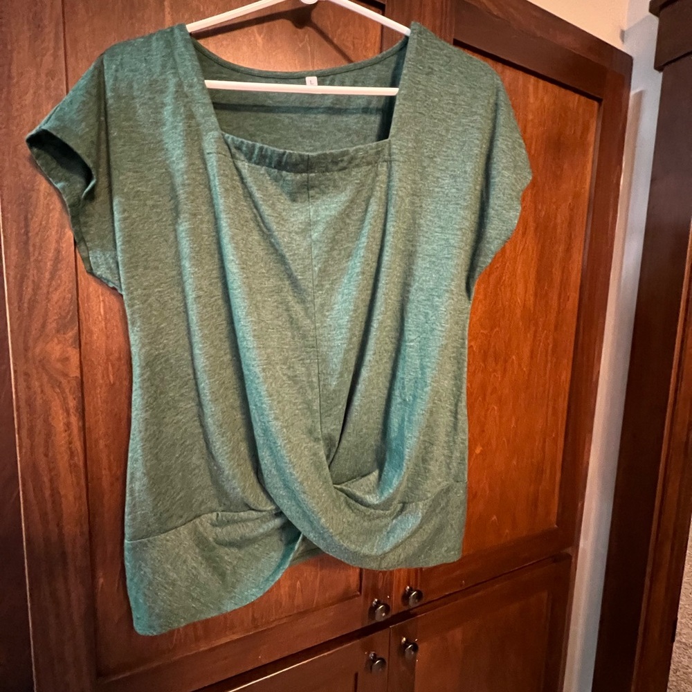 Flattering top!